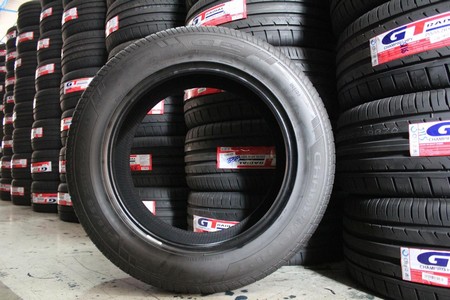 GT RADIAL HPY 235/50R18