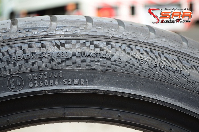 Continental Contact 3 SSR RUN FLAT 245/45R19 ลดราคาพิเศษ