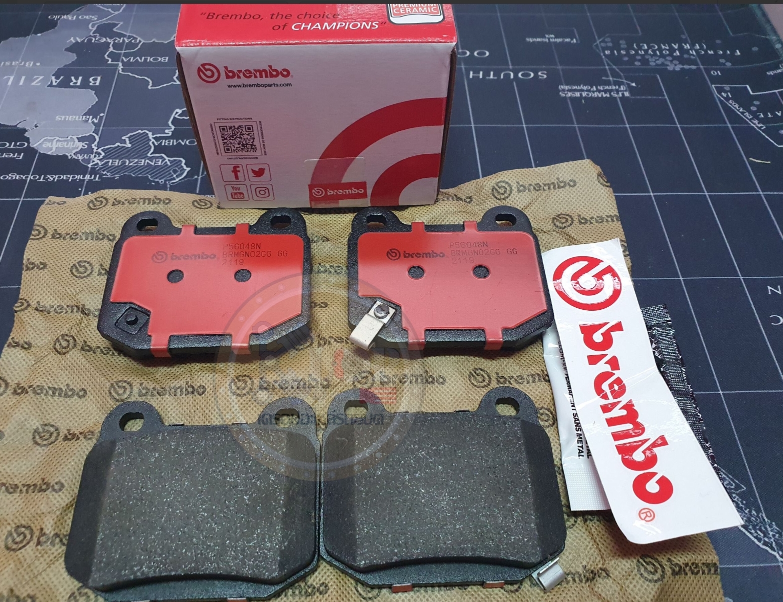 P56 048N ผ้าเบรกหลัง (แท้ BREMBO รุ่น Ceramic) 350Z Z33 (3.5), SKYLINE R33 (2.6 Twin Turbo 4x4)