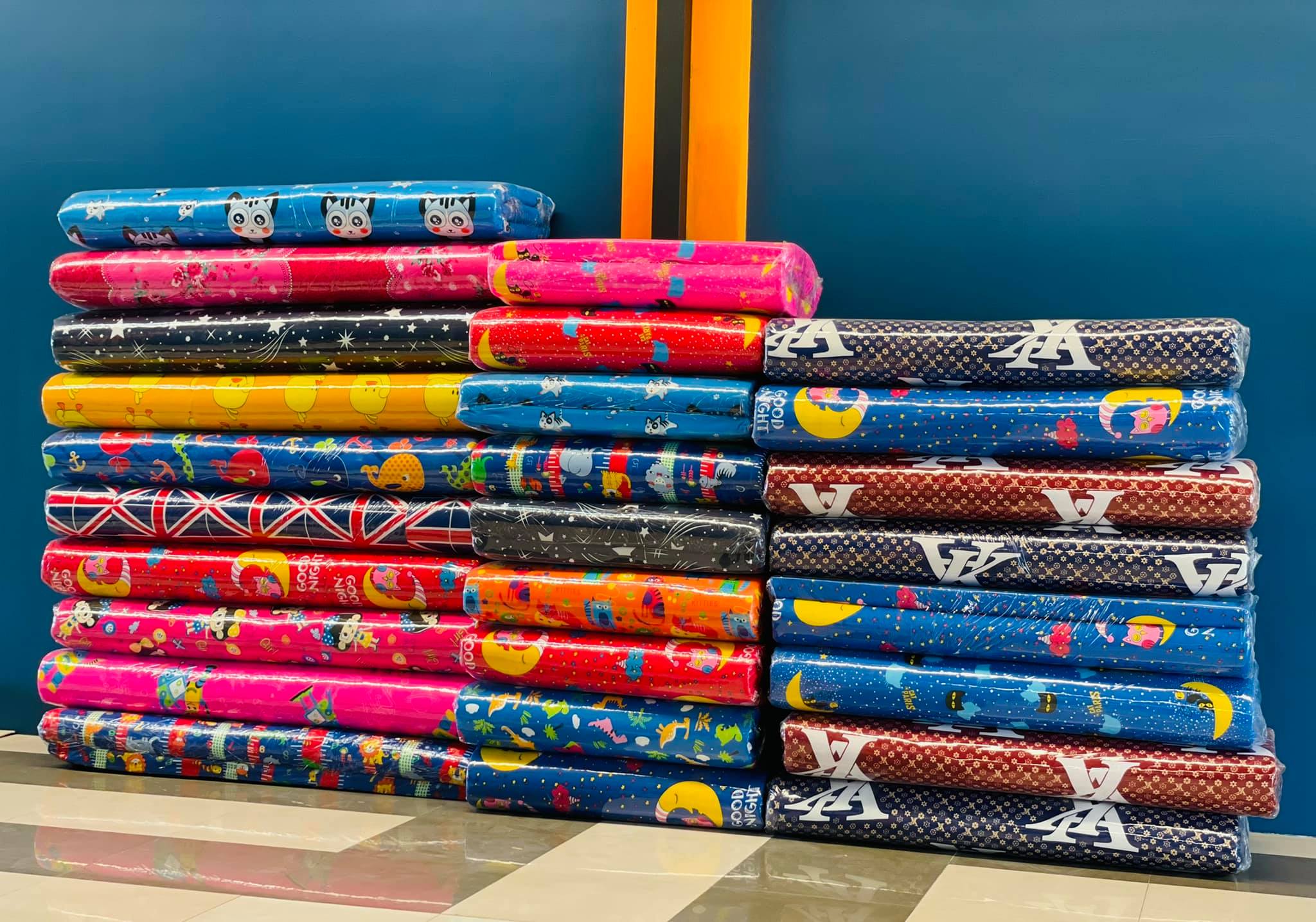 ที่นอนปิคนิค ผลิตจากโรงงานโดยตรงมีรุ่นหนา 2 นิ้ว / 4 นิ้ว