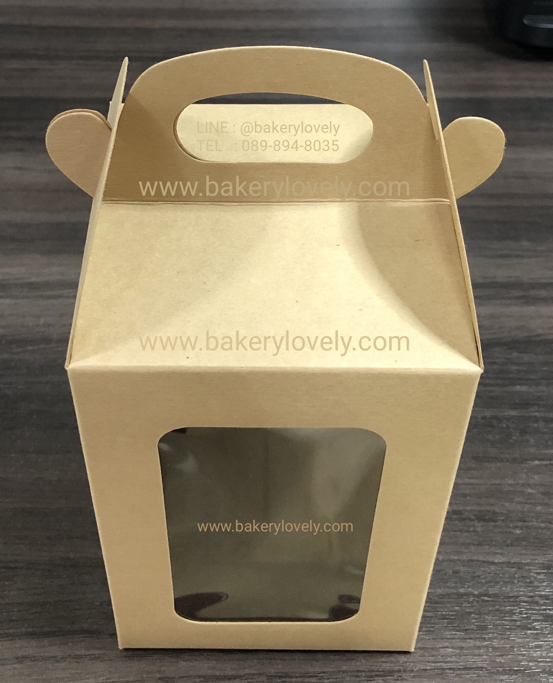 กล่องกระดาษหูหิ้ว สีน้ำตาล ทรงสูง 1 หน้าต่าง