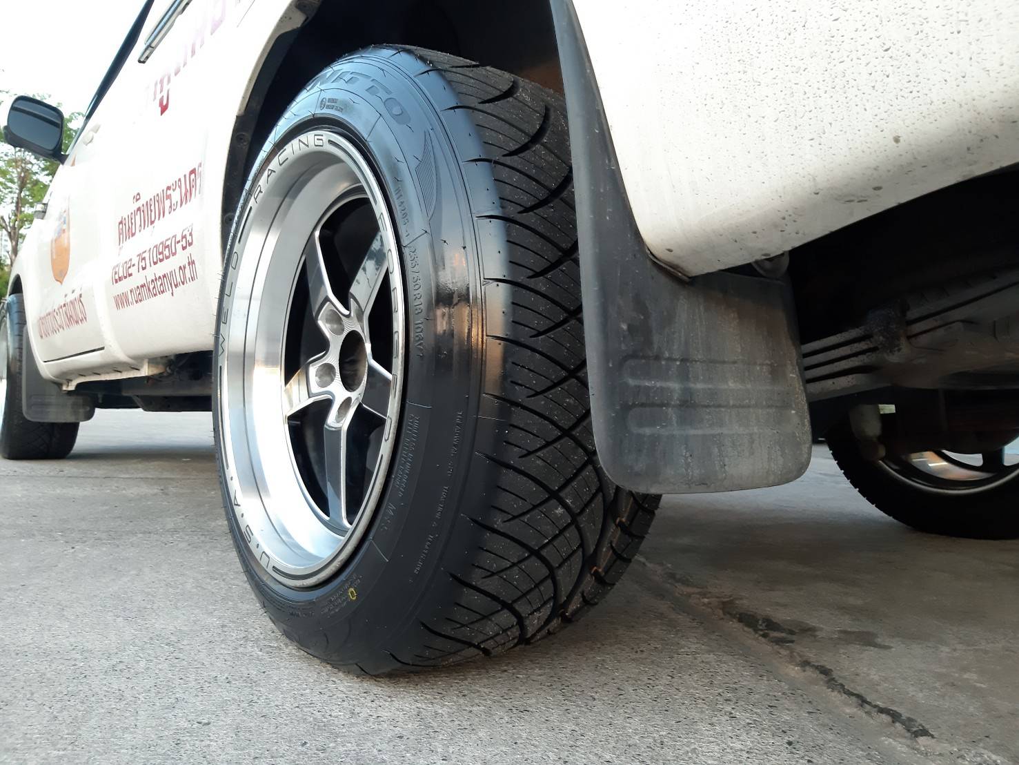 NITTO NT420S 255/50R18 ยางญี่ปุ่น ปี20 ราคาพิเศษ