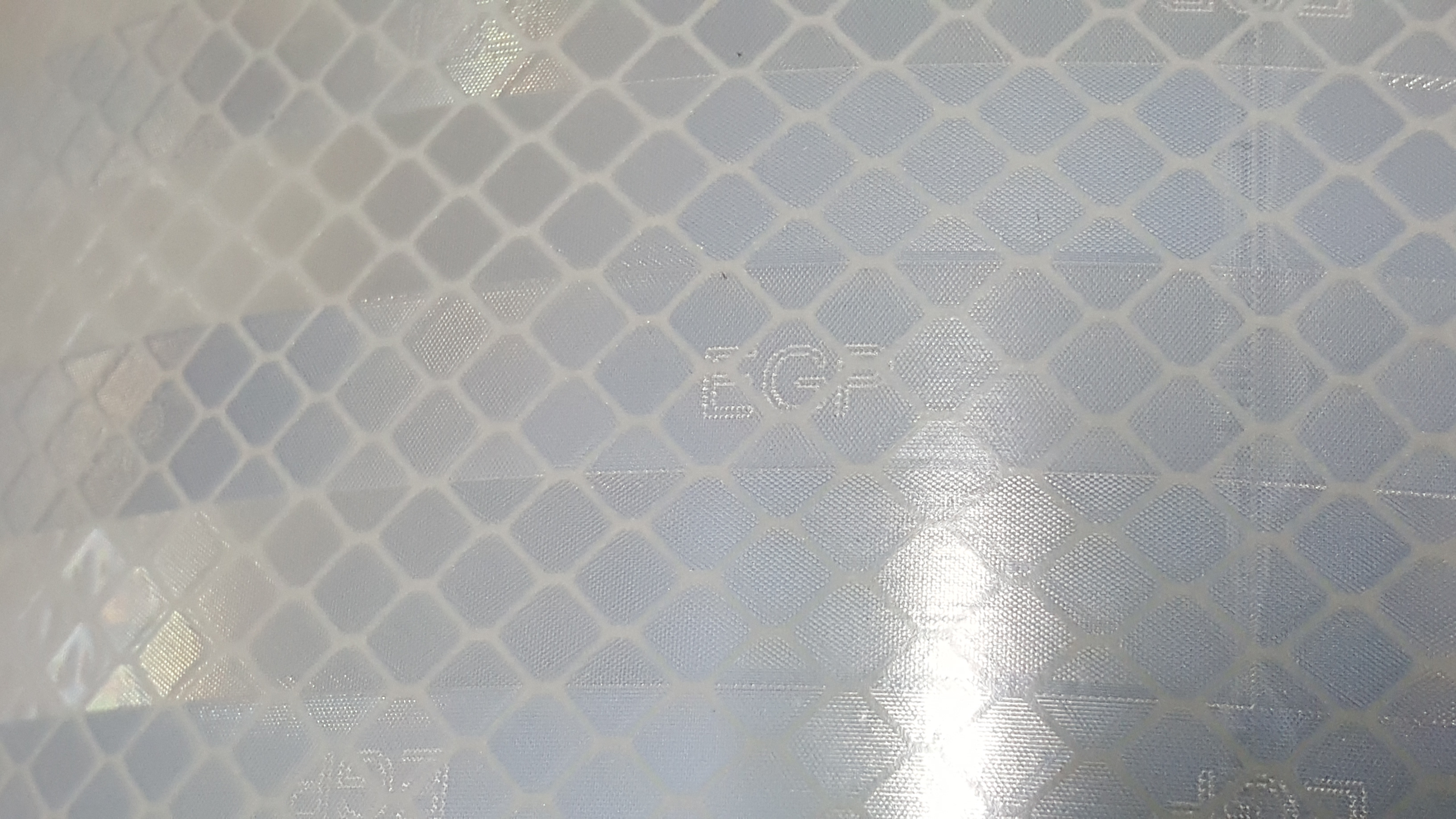 สติ๊กเกอร์สะท้อนแสง เอ็นจิเนียร์ 3M กว้าง 36 นิ้ว X 45.72 เมตร แท้ Engineering GRADE Prismatic EGP งานจราจร