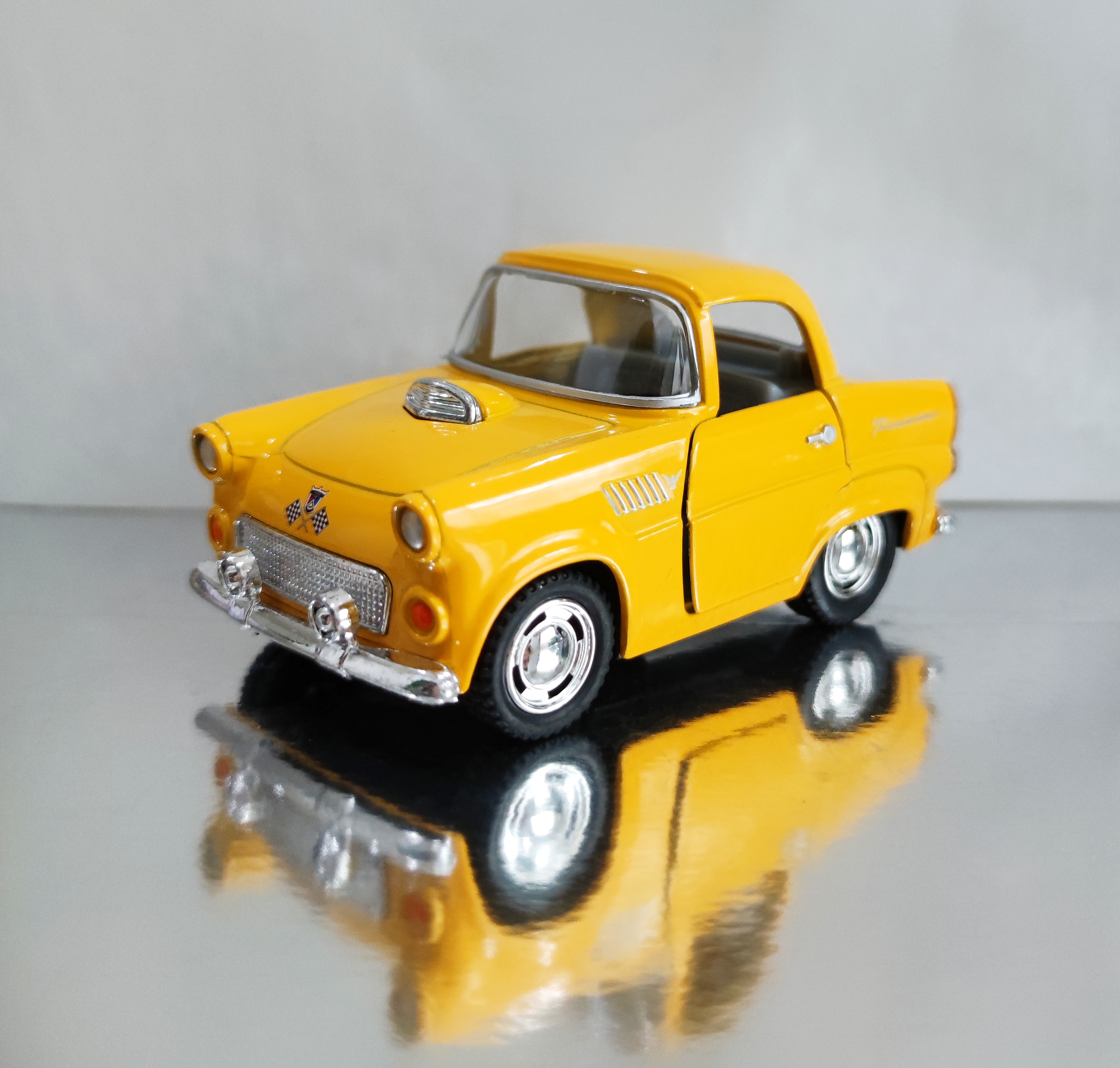 โมเดลรถเหล็ก 1955 Ford Thunderbird ขนาด 4 นิ้ว (ปลีก-ส่ง)