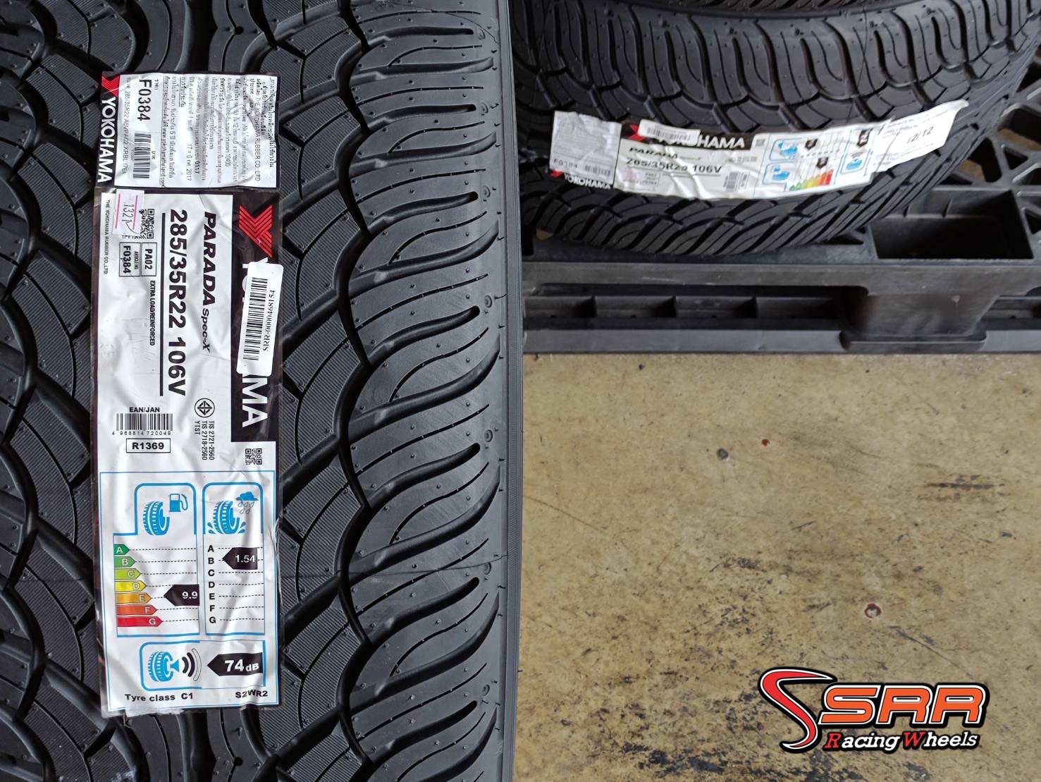 YOKOHAMA PARADA Spec-X 285/35R22 ยางใหม่ปี2021 ราคาพิเศษ