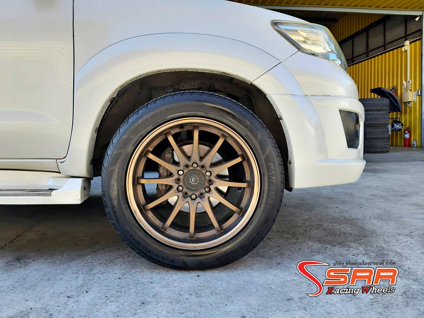 YOKOHAMA PARADA Spec-X 265/50R20 ยางใหม่ปี2021 ราคาพิเศษ