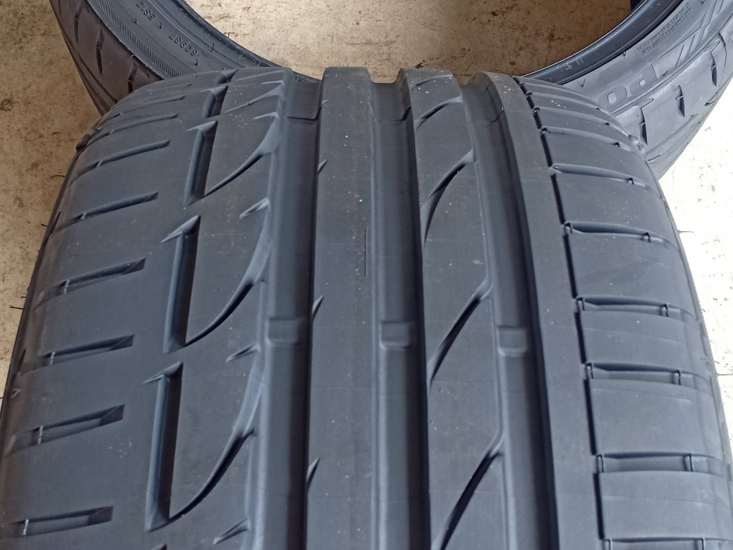 BRIDGESTONE POTENZA S001 255/35R18 ยางใหม่ปี19 ยางนำเข้าราคาพิเศษ