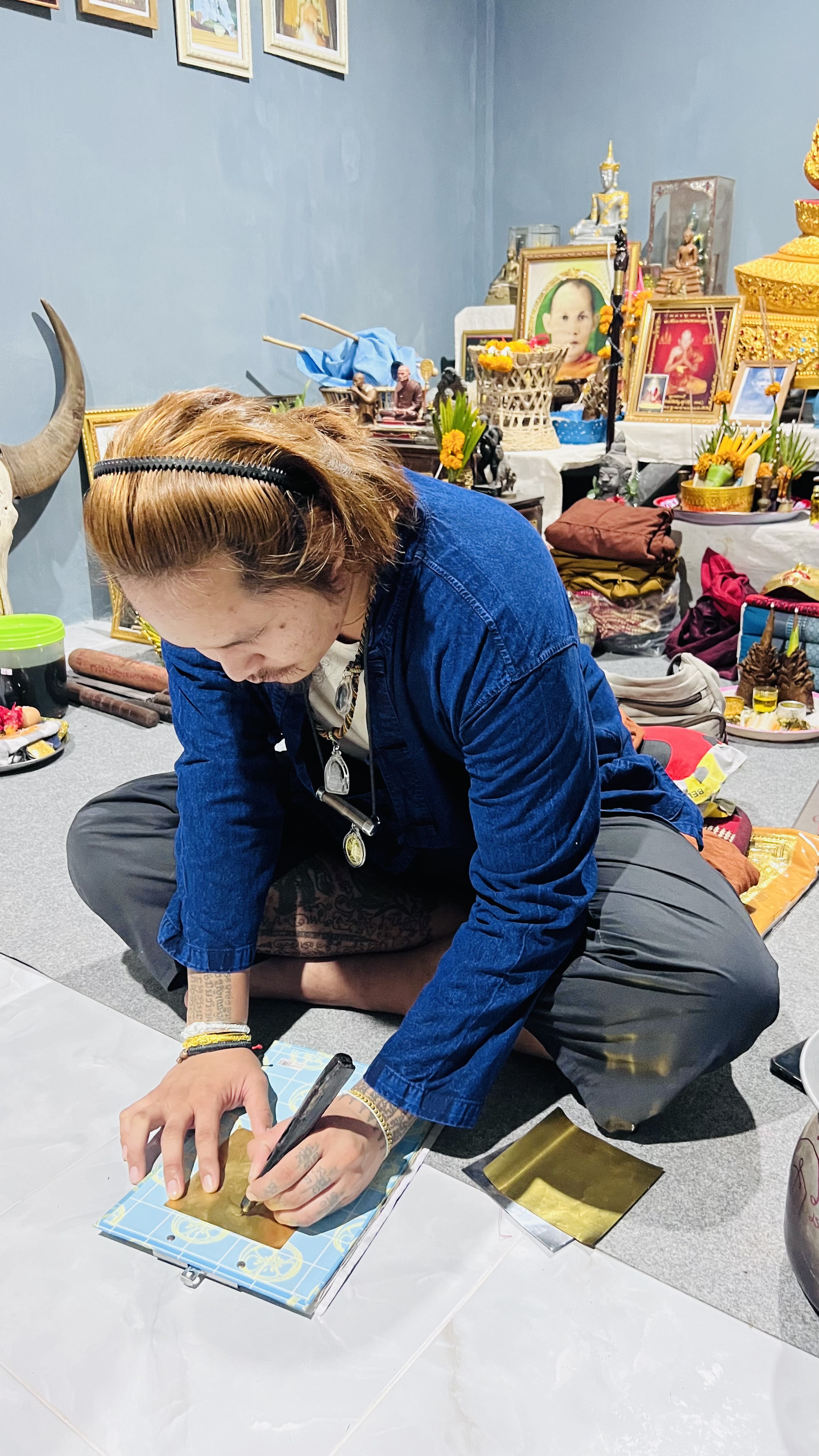 28/07/66 จารแผ่นตะกรุดสำหรับทำงั่ง อาจารย์ปอนด์ สมิงพราย ✔️