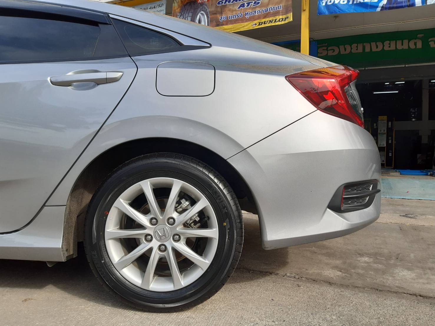 YOKOHAMA ALLIANCE 030Ex 215/55R16 ยางญี่ปุ่นปี20 ลดราคาพิเศษ