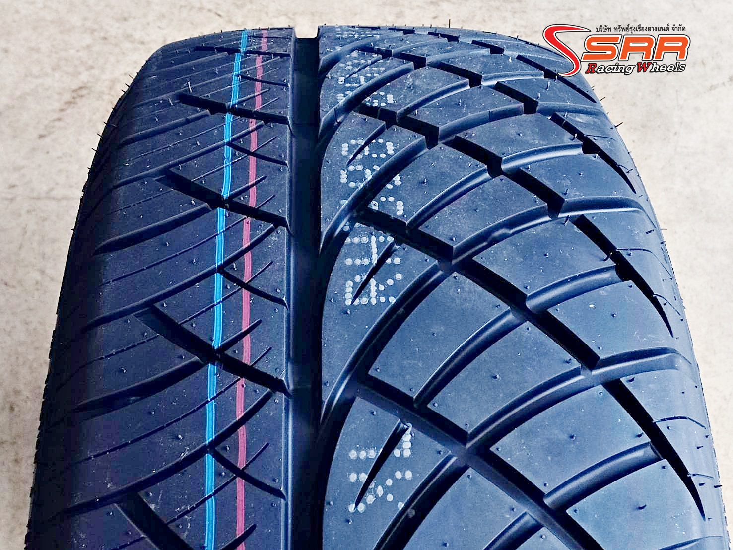 REACO RH888 255/50R18 ยางปี20 ลดราคาพิเศษ