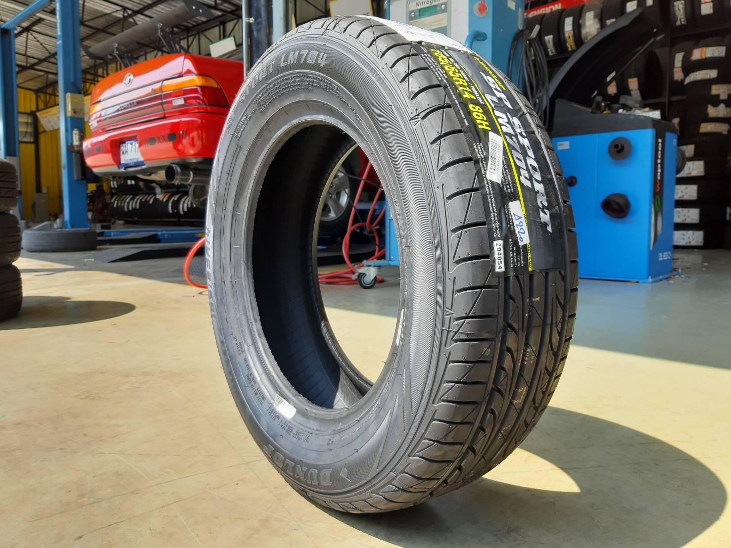 DUNLOP LM704 185/65R14 ยางใหม่ปี20 ลดราคาพิเศษ