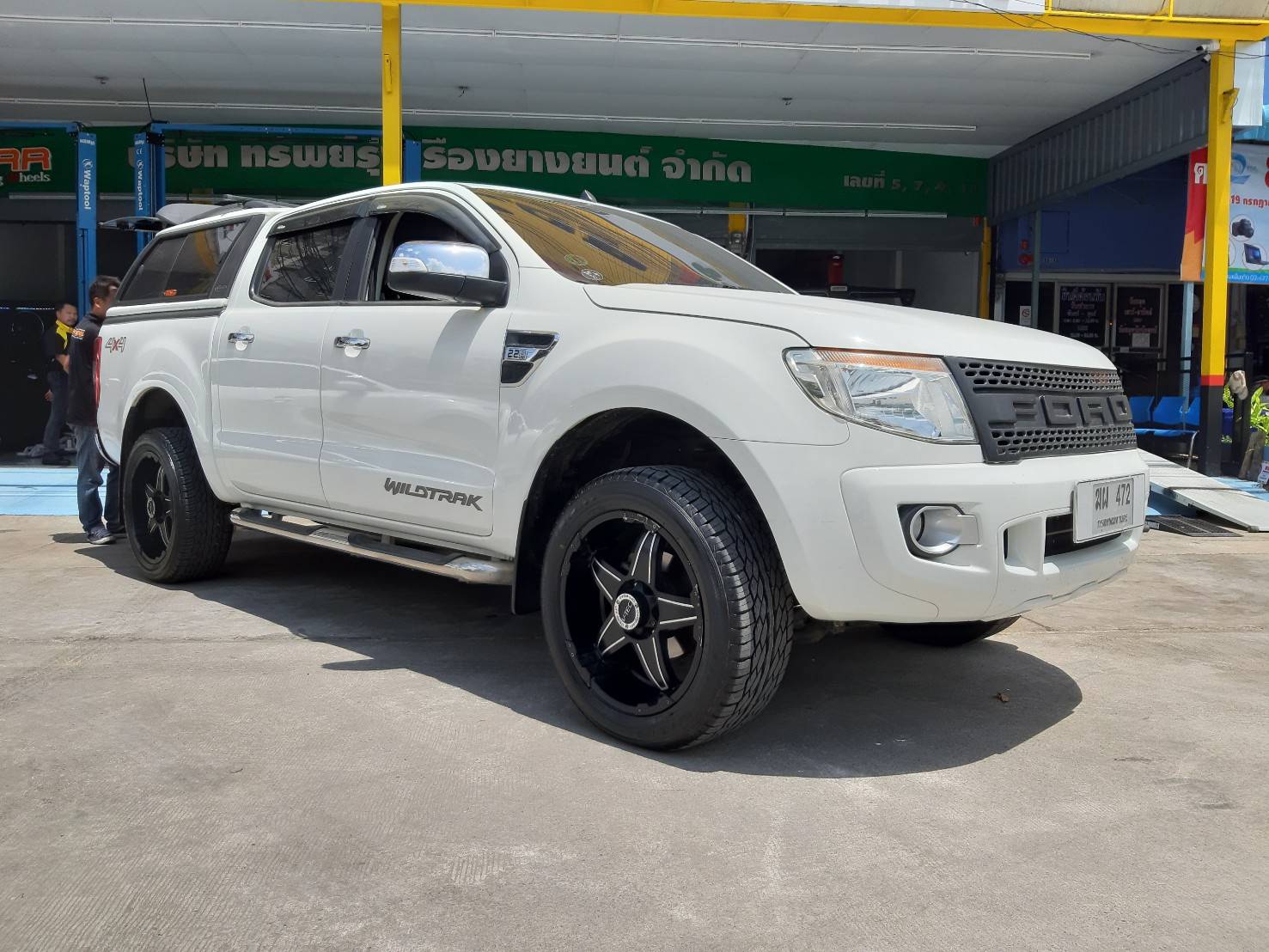 FALKEN S/TZ05 265/50R20 ลดราคาพิเศษ เส้นละ 4,500 บาท