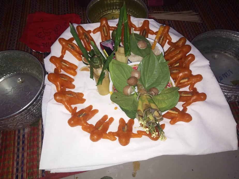 หุ่นเสน่ห์ยาแฝดเรียกคู่ อาจารย์เขมร