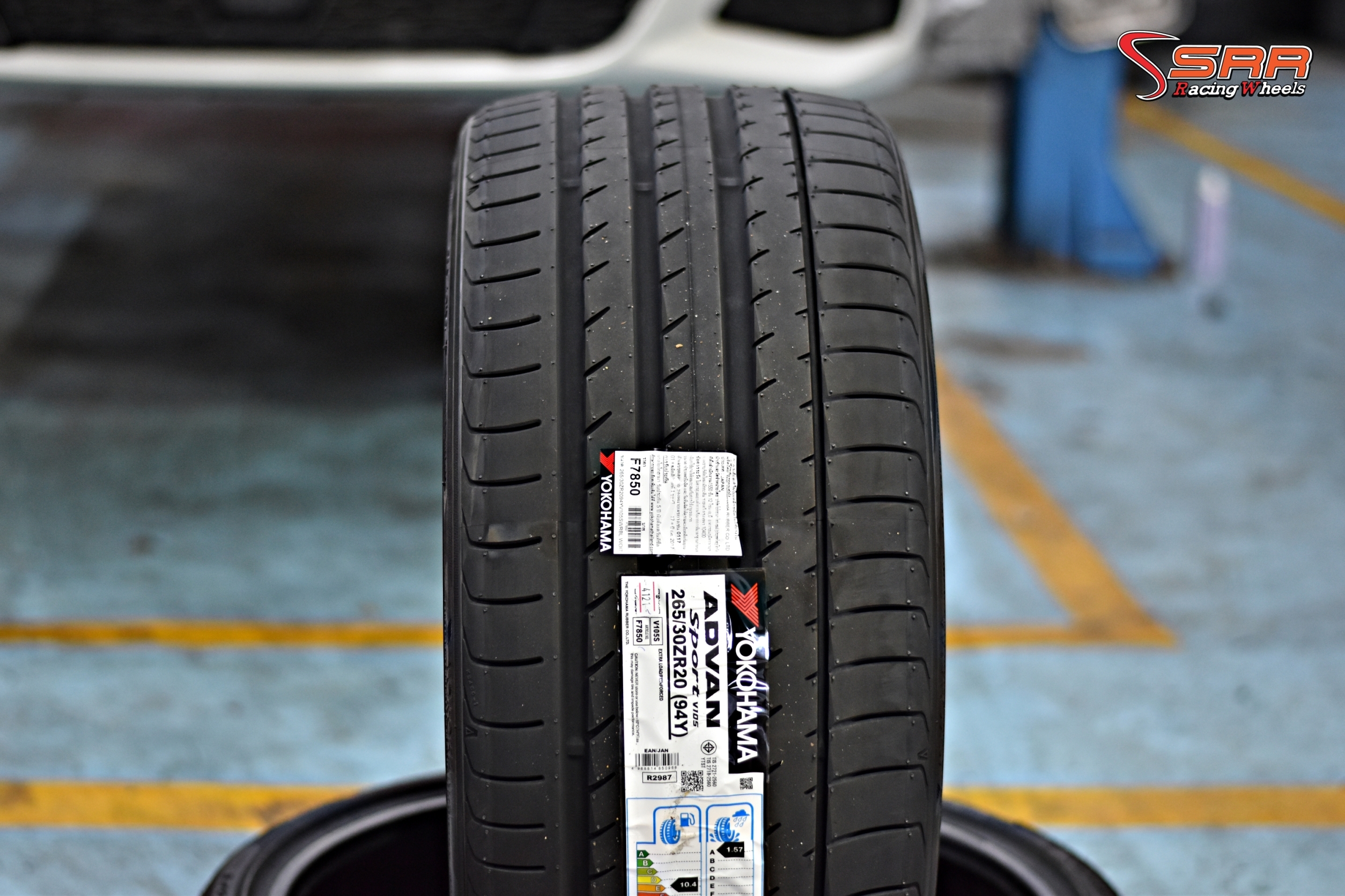 YOKOHAMA ADVAN SPORT V105 265/30ZR20 ยางใหม่ปี2021 ราคาพิเศษ