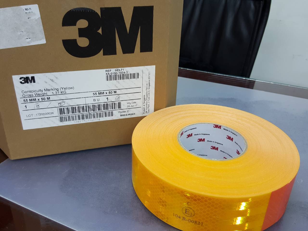 สติ๊กเกอร์ แผ่นสะท้อนแสง สีเหลืองอำพัน 3M แท้ GRADE Flourescent DIAMOND