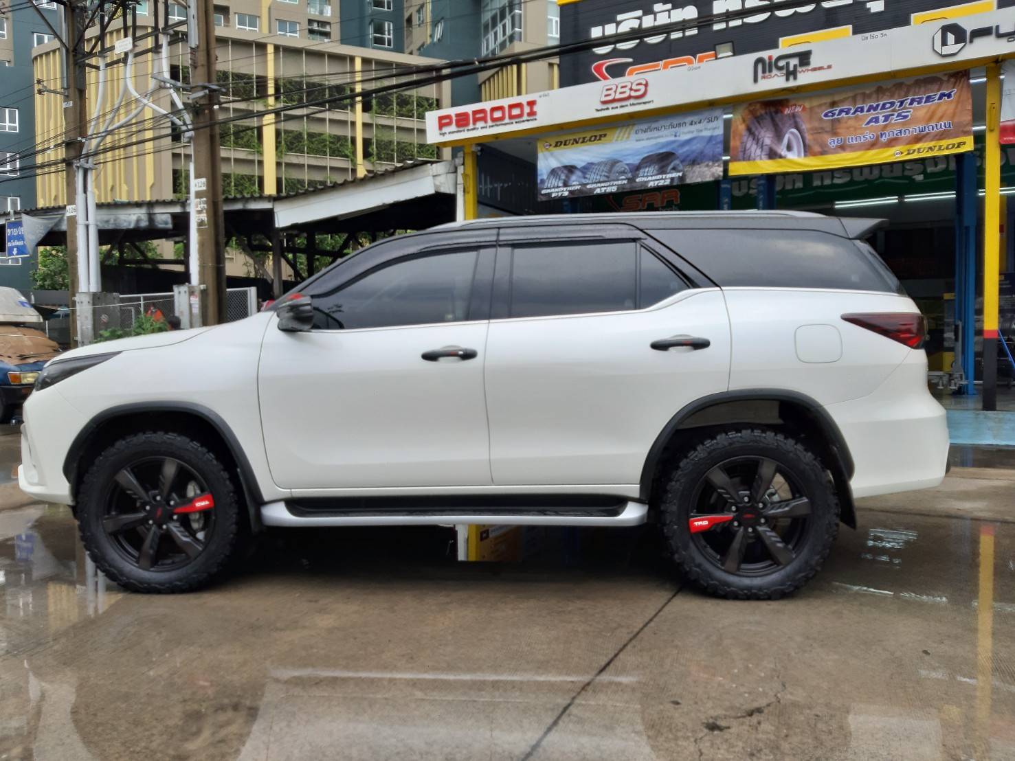 BFGoodrich KO2 275/55R20 ยางU.S.A. ยางใหม่ปี19 ลดราคาพิเศษ