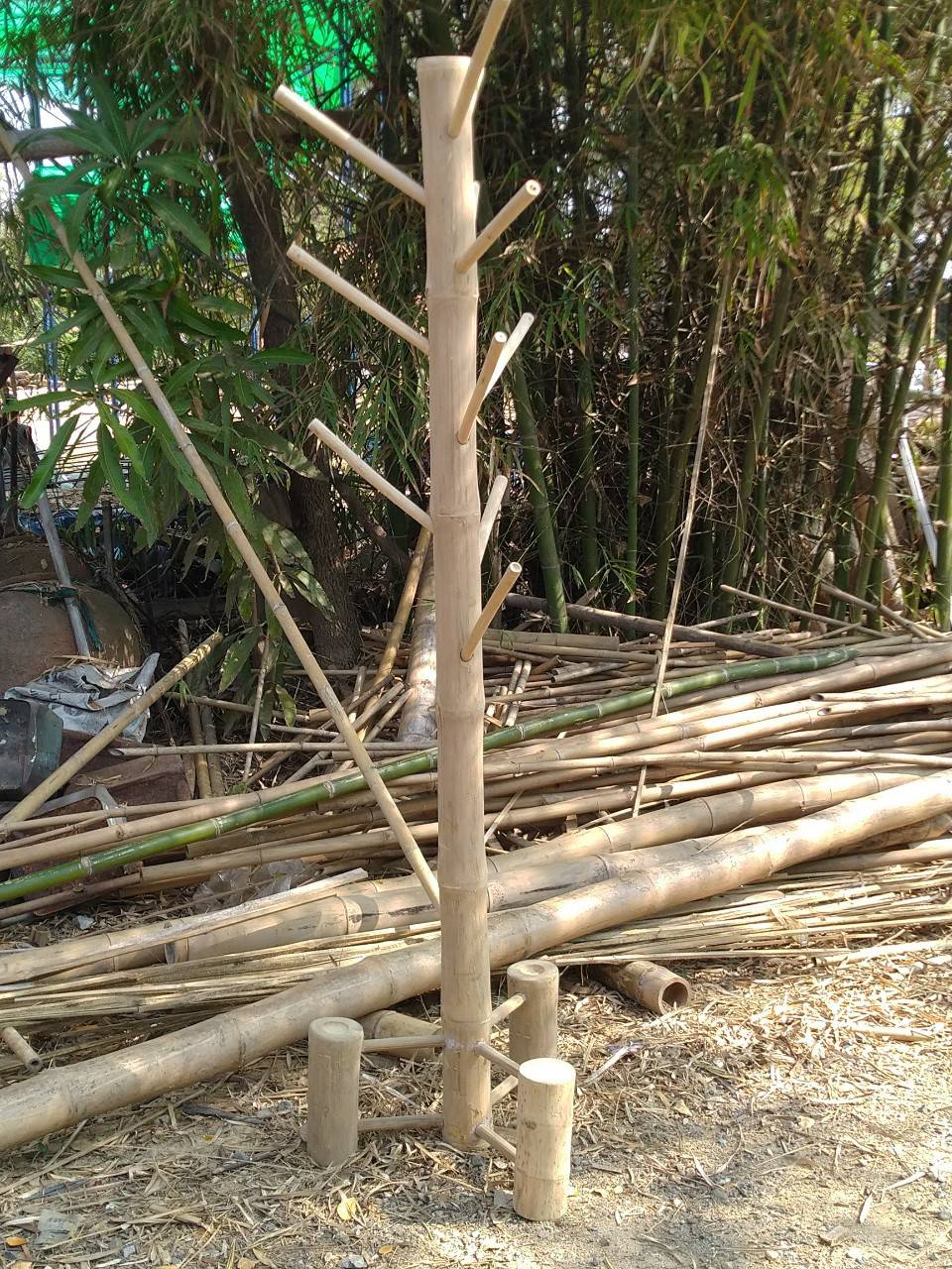 ไม้ไผ่แขวน