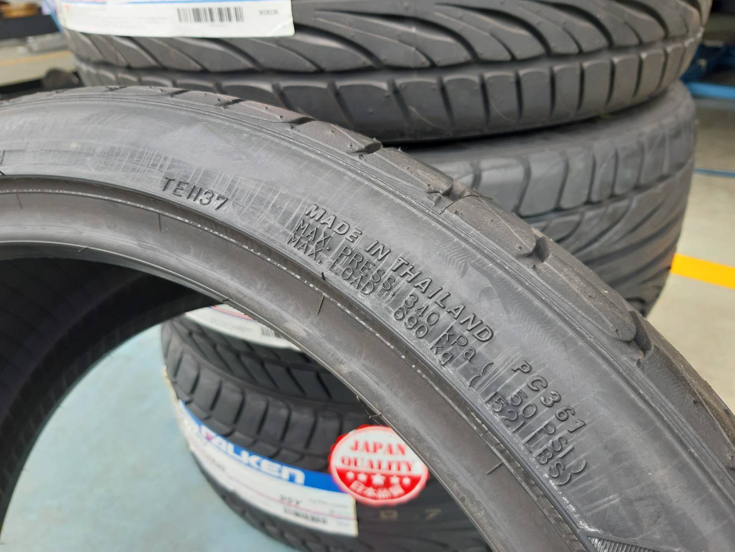 FALKEN FK452 245/35ZR20 ยางใหม่ปี19 ลดราคาพิเศษ