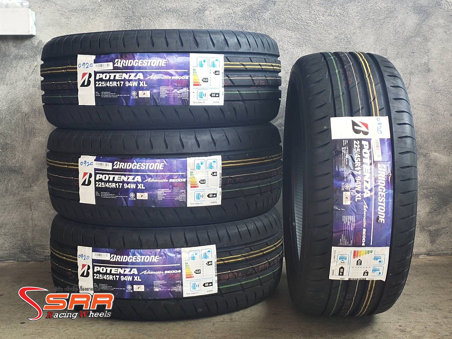 BRIDGESTONE RE004 225/45R17 ยางใหม่ปี2021 ราคาพิเศษ