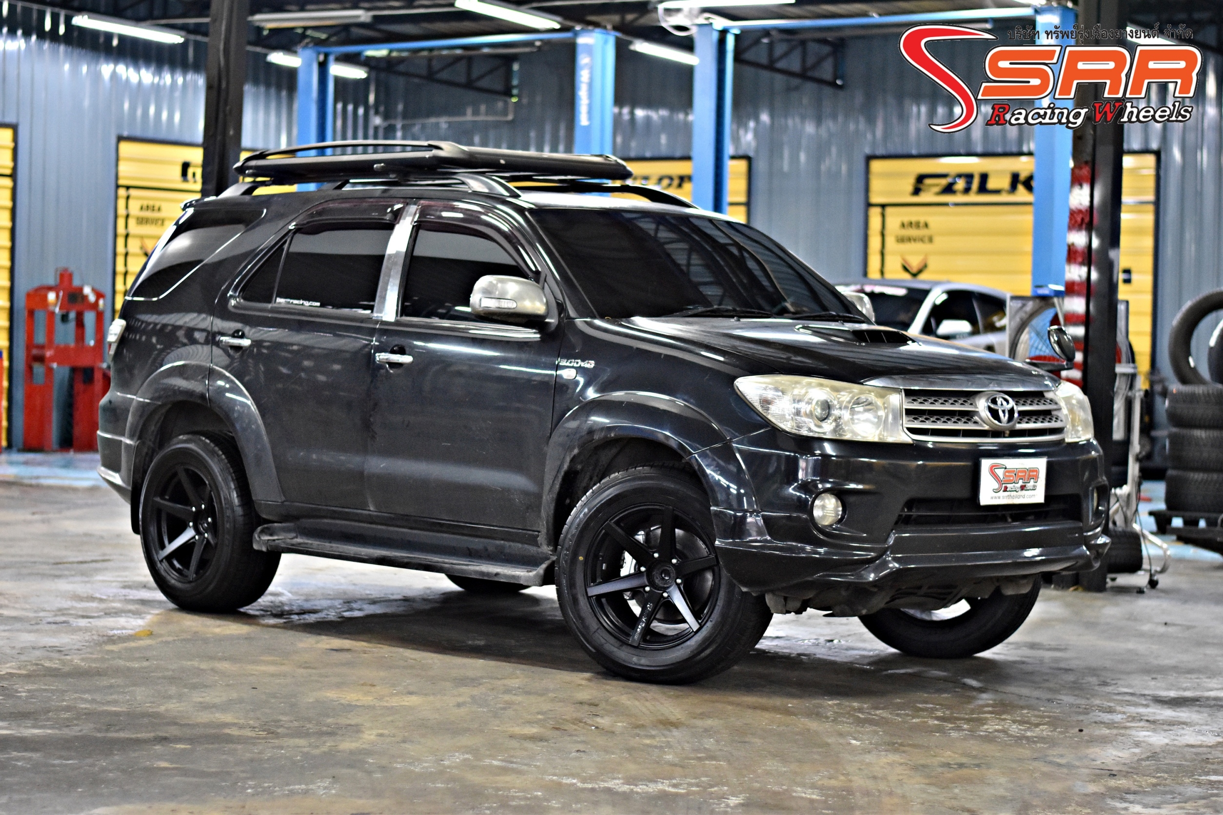 RTH ROAD&TERRAIN 18x9.5 6x139.7 ET+20 MB