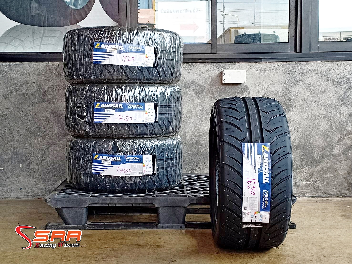 LANDSAIL APEXKING AK01 265/35ZR18 ยางSemiSlick ราคาพิเศษ