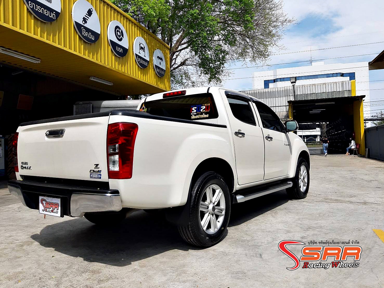 BRIDGESTONE ECOPIA H/L001 255/60R18 ยางใหม่ ราคาพิเศษ