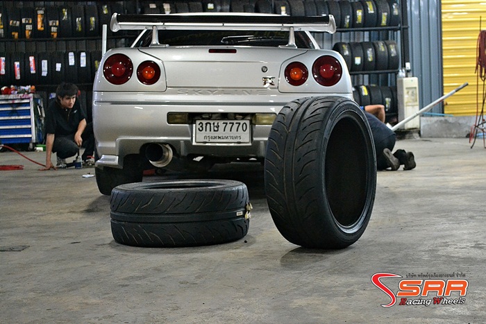 DUNLOP DIREZZA Z2 STAR 245/40R18