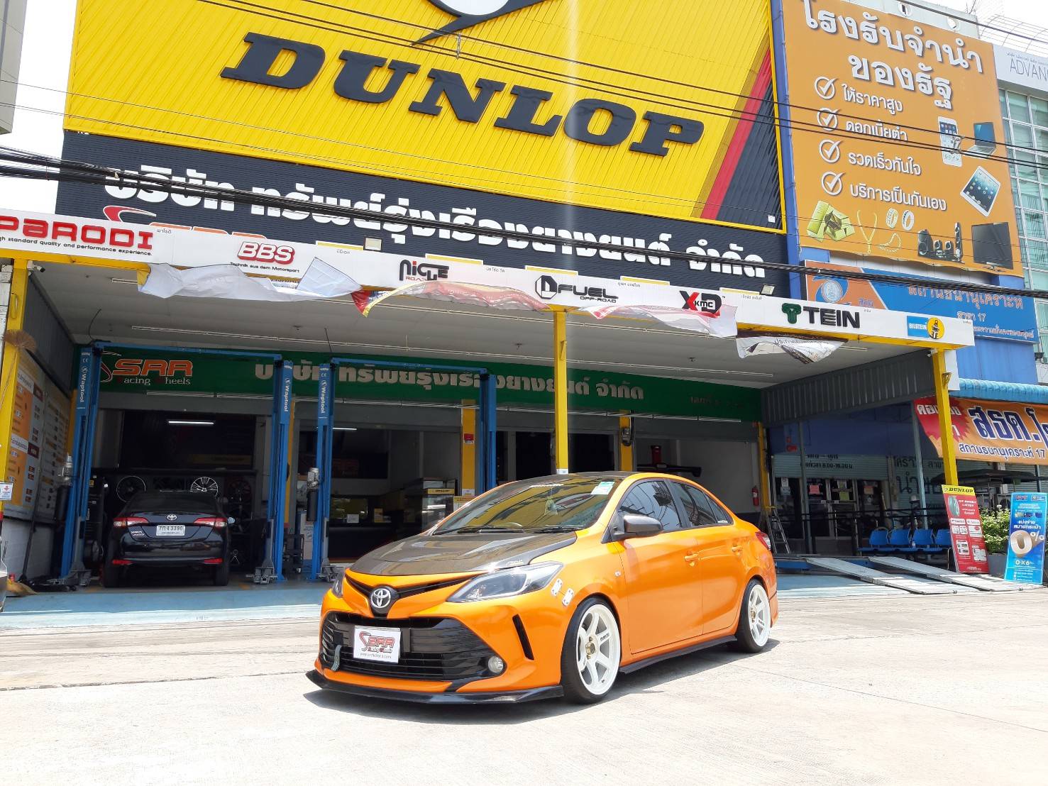 ROADSTONE NFERA AU5 205/40ZR17 ยางเกาหลี ซื้อ1แถม1