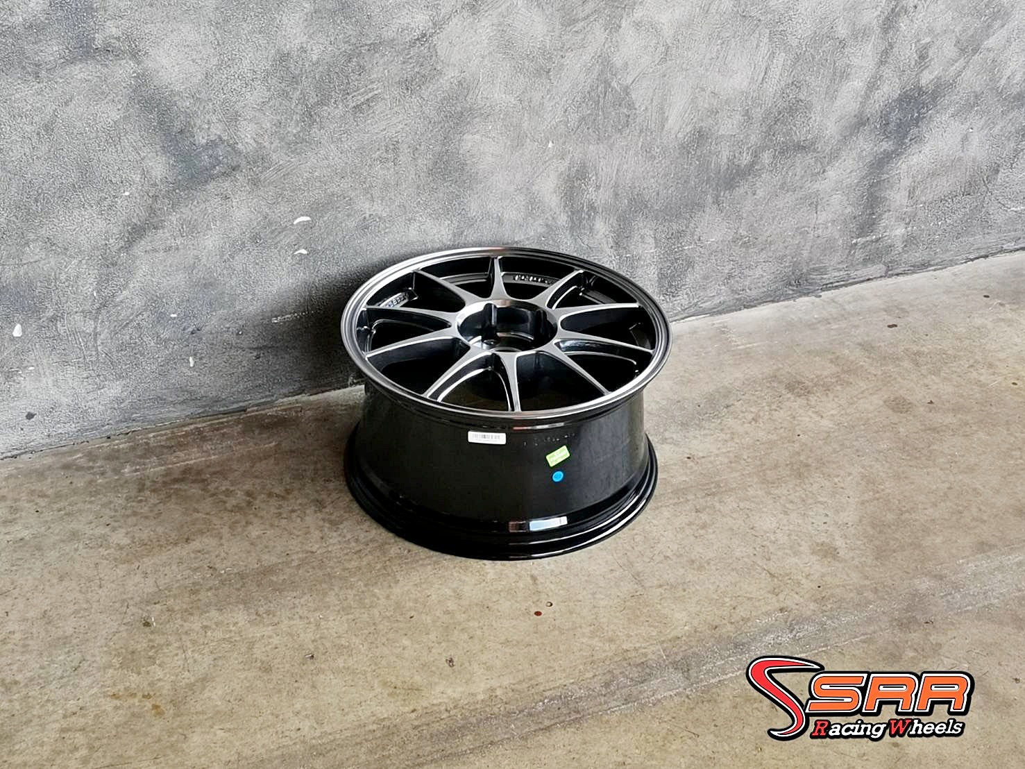 TC105N ZX113 17x8.5 5H114.3 ET35 Hyper Black ราคาพิเศษ