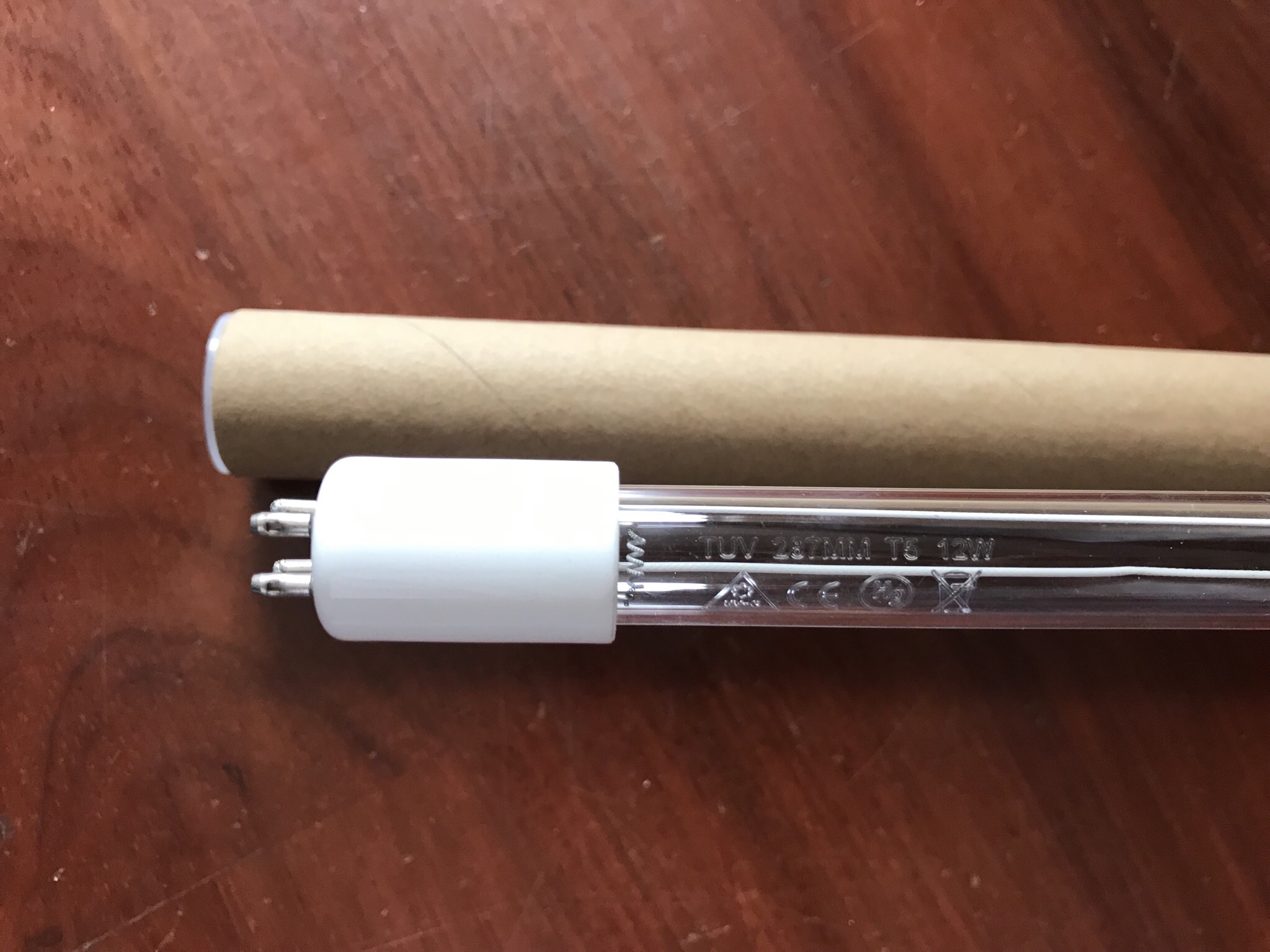 หลอดยูวี 12 วัตต์ (UV 12 Watts) มี 2 แบบ ให้เลือก