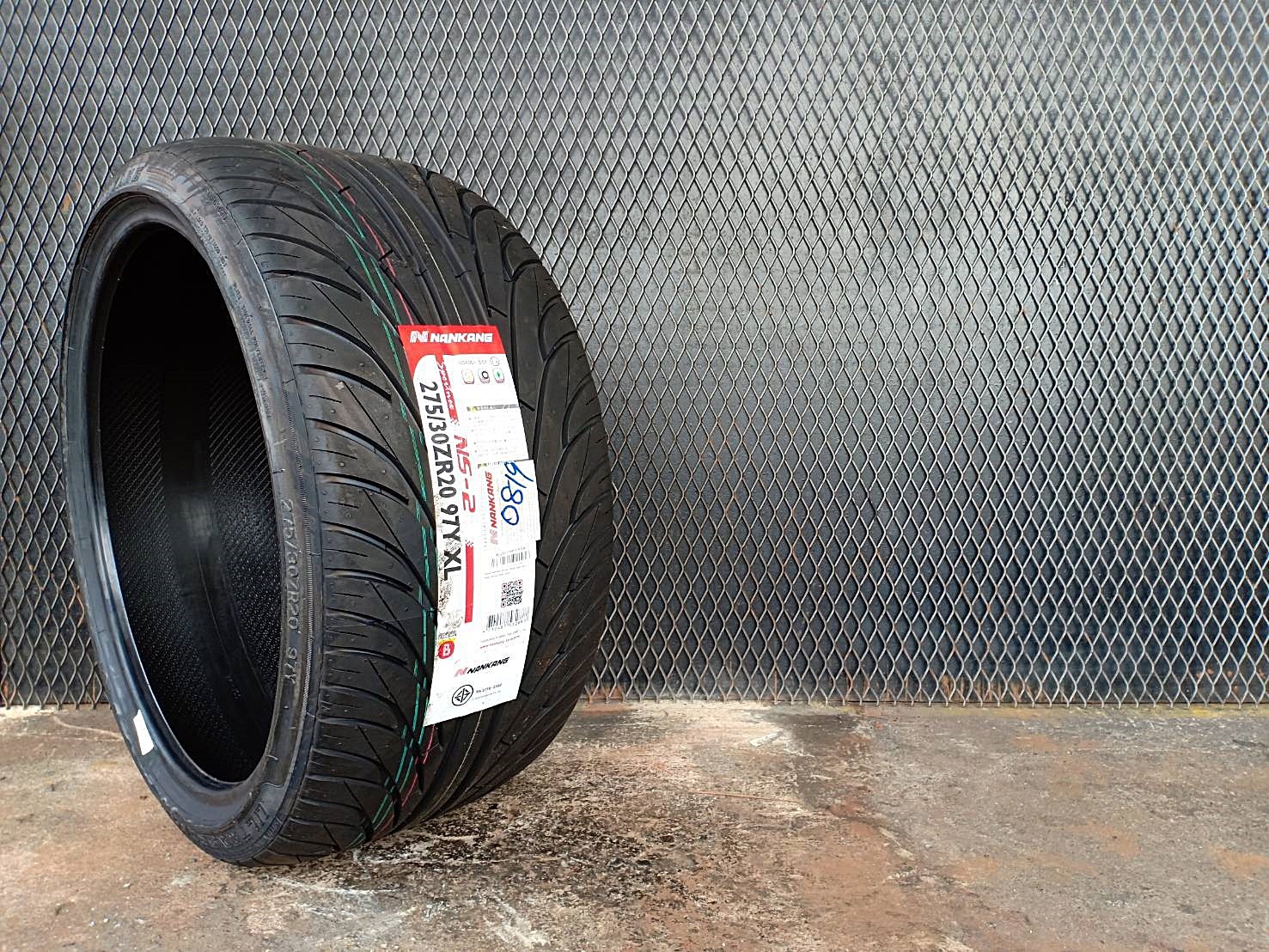 NANKANG NS-2 275/30ZR20 ยางปี19 ราคาเส้นละ 5,990 บาท