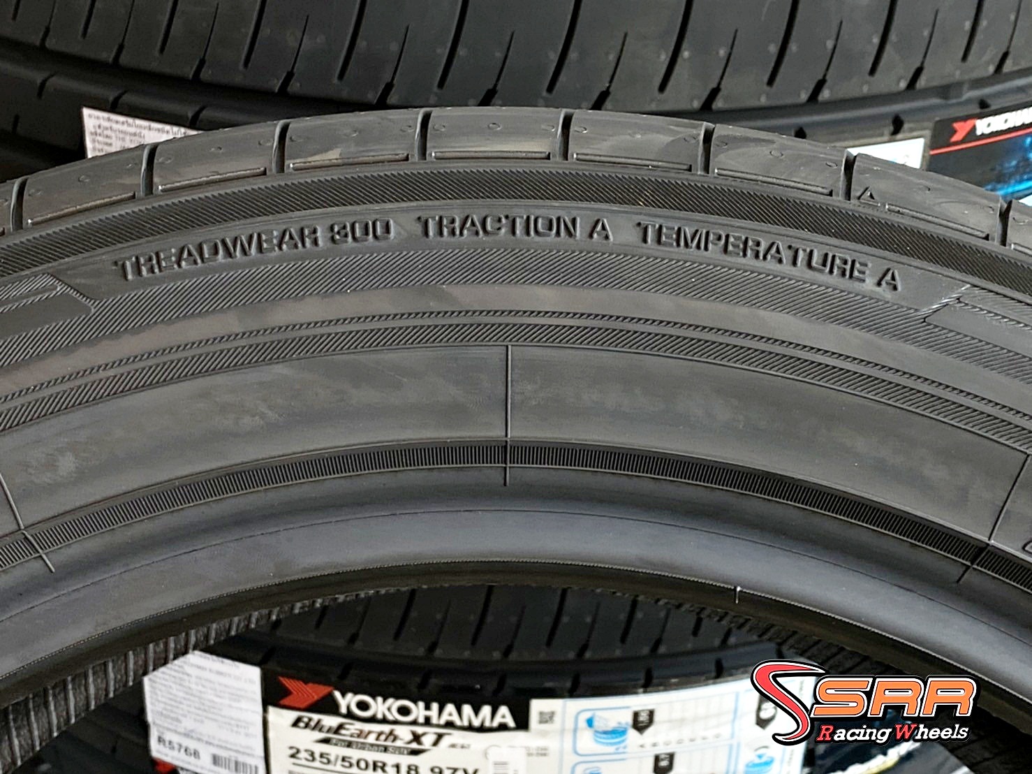 YOKOHAMA BluEarth-XT AE61 235/50R18 ยางญี่ปุ่นเข้าใหม่ ราคาพิเศษ