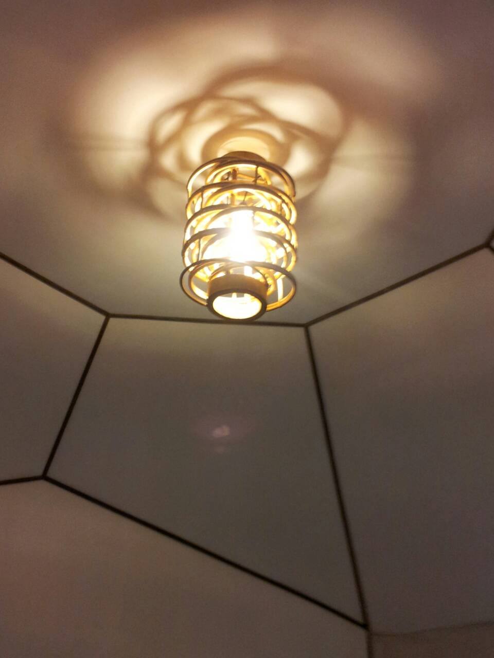 โคมไฟเพดาน