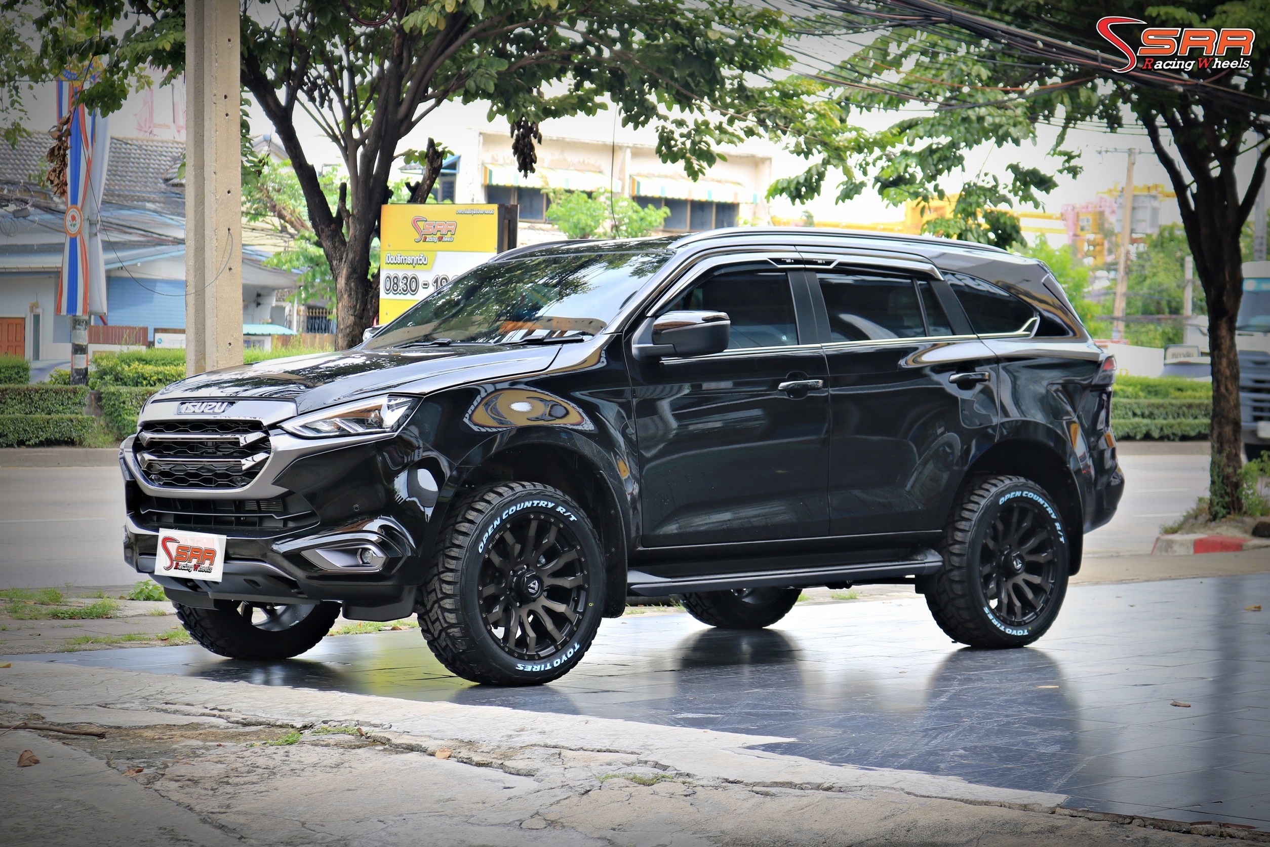 FUEL BLITZ ขอบ20 พร้อมยางTOYO ติดตั้งรถ ISUZU MU-X