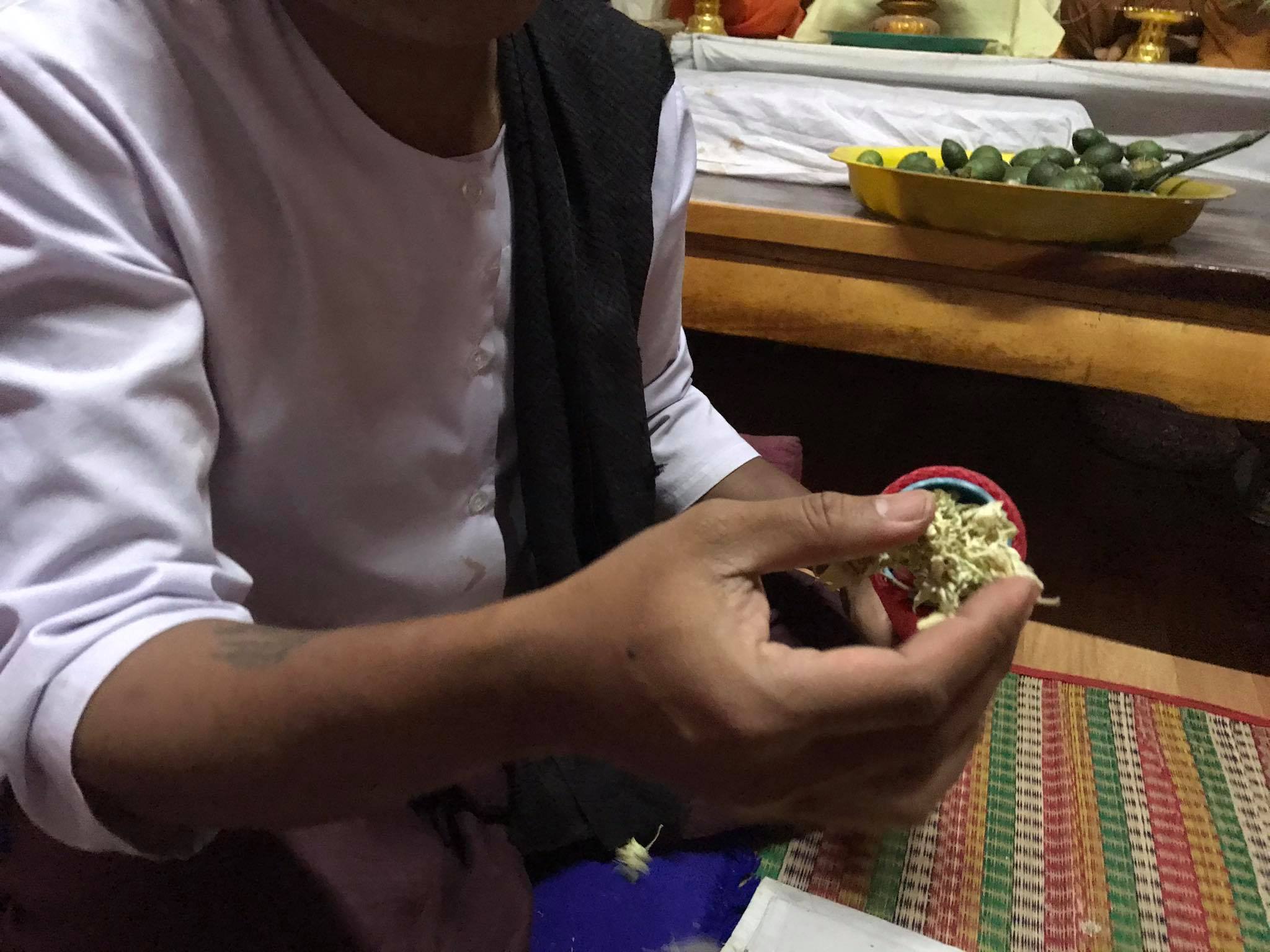 ตะกรุดมงคลยักษ์ อาจารย์เขมร
