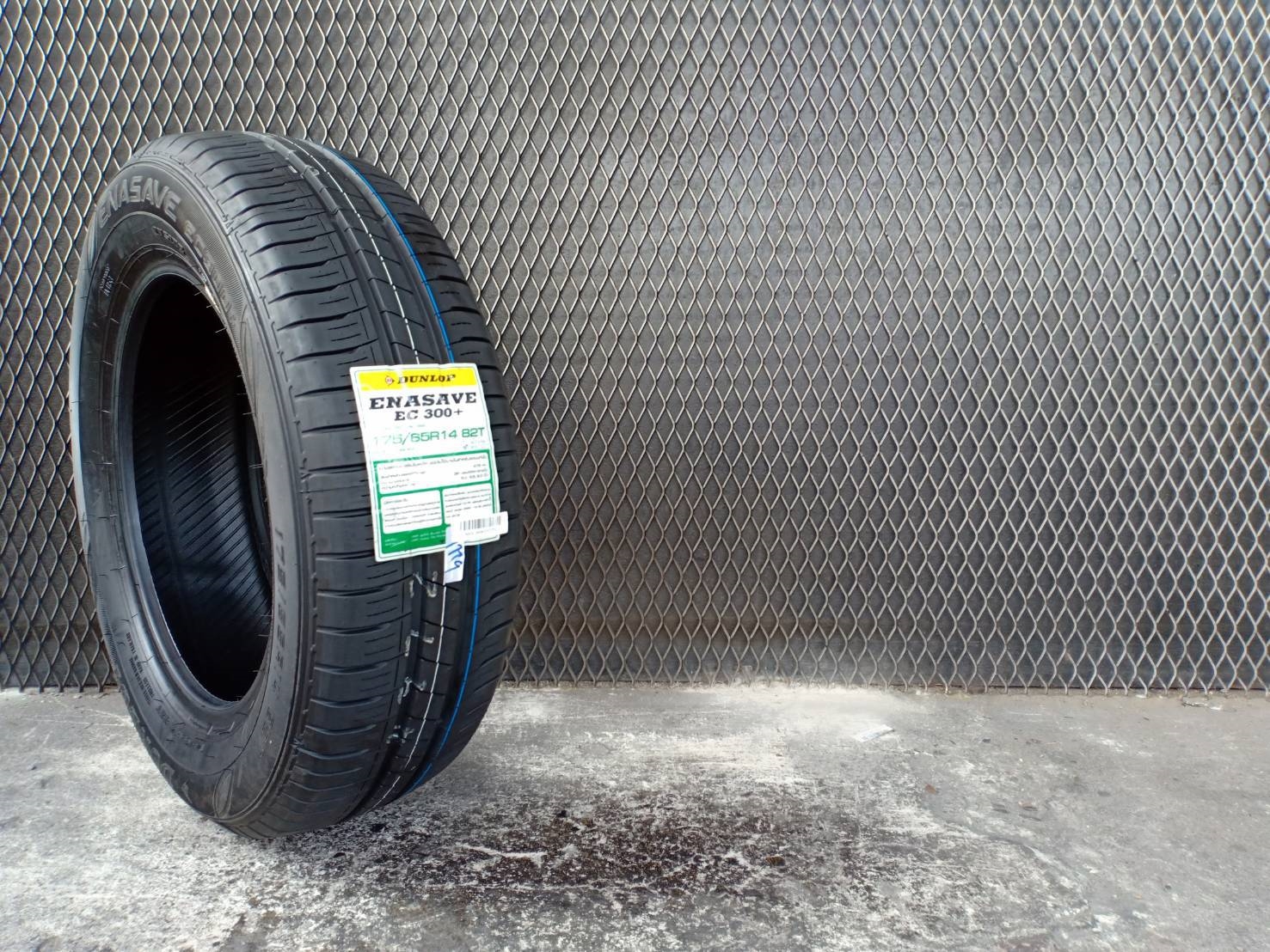 DUNLOP ENASAVE EC300+ 175/65R14 ปี19
