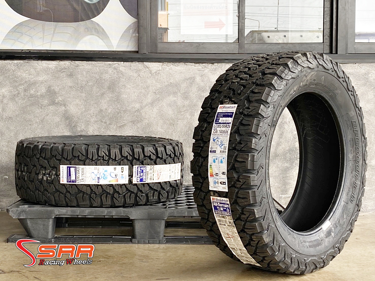 BFGoodrich All Terrain T/A KO2 285/55R20 ยางใหม่ปี20 ราคาพิเศษ