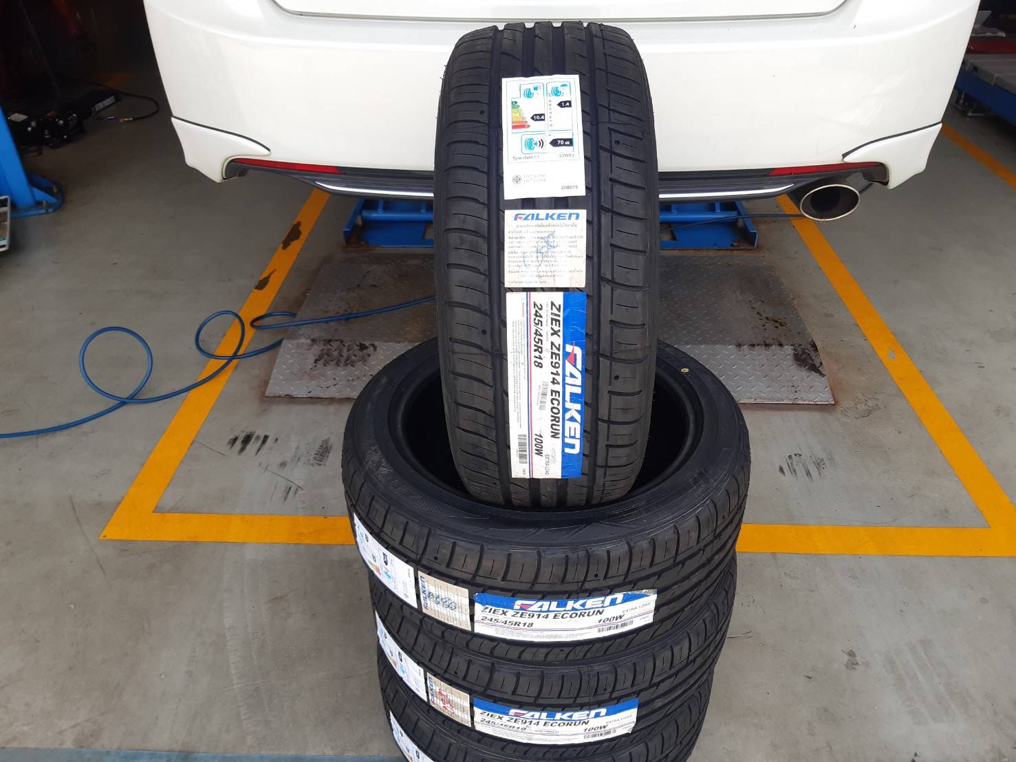 FALKEN ZE914 ECORUN 245/45R18 ยางไทยปี20 ราคาพิเศษ