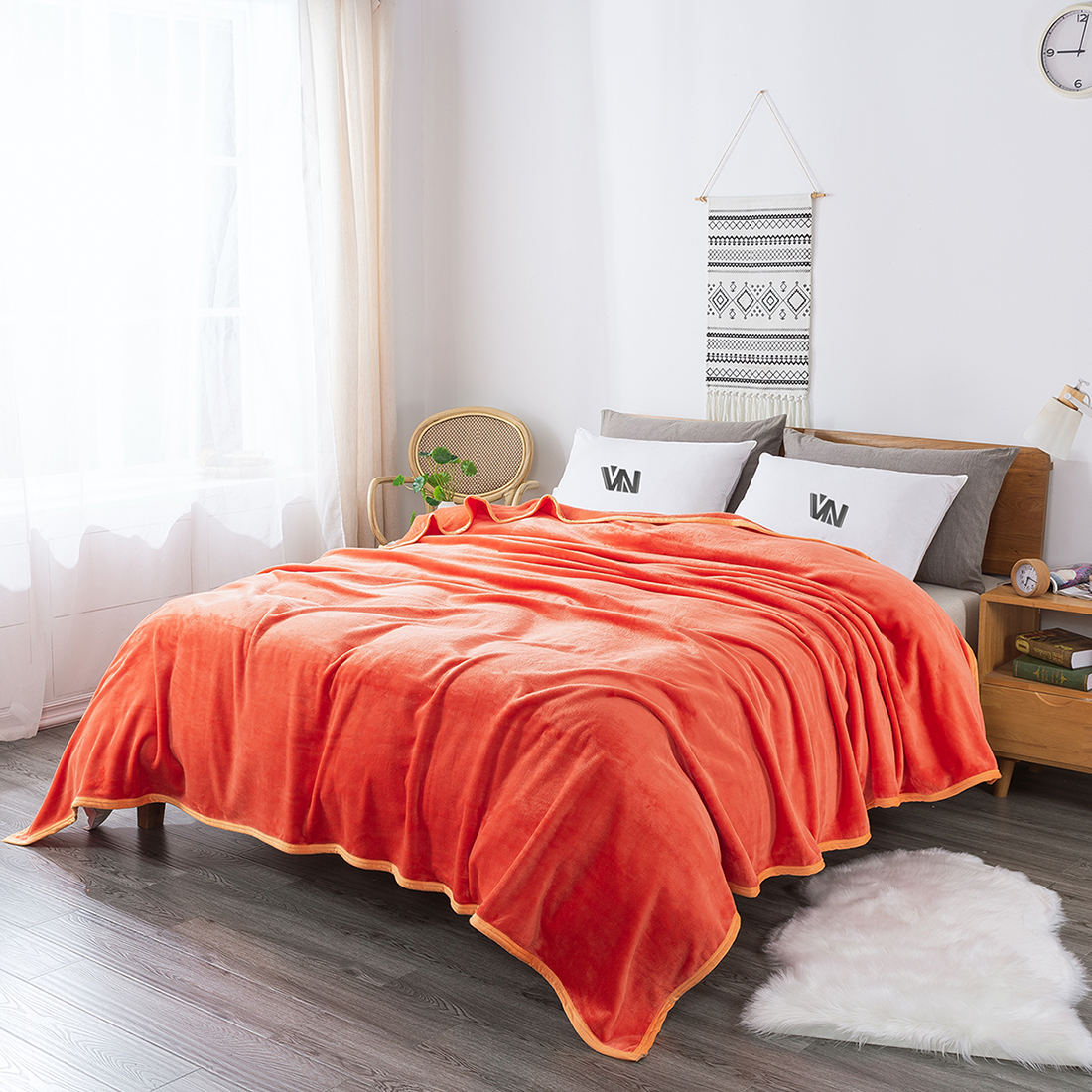 ผ้าห่มนาโน 8 ฟุตพรีเมี่ยมของแท้งานป้าย VN (12ผืนคละสี)