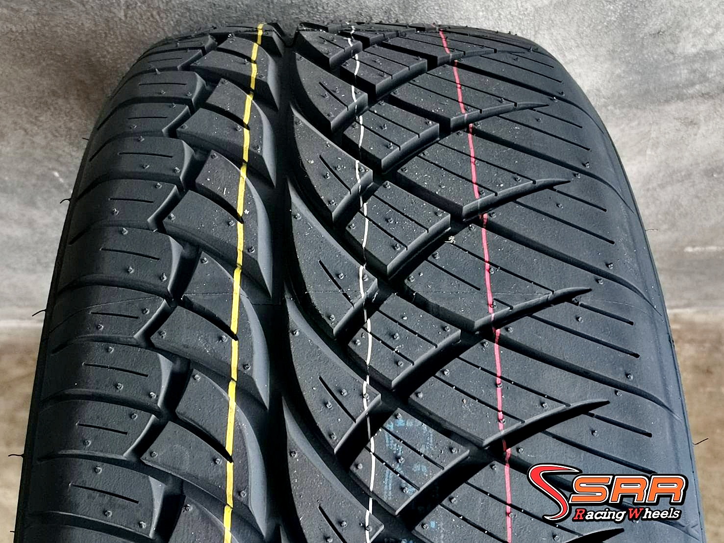 NITTO NT420S 255/55R18 ยางใหม่ปี2021 ราคาพิเศษ