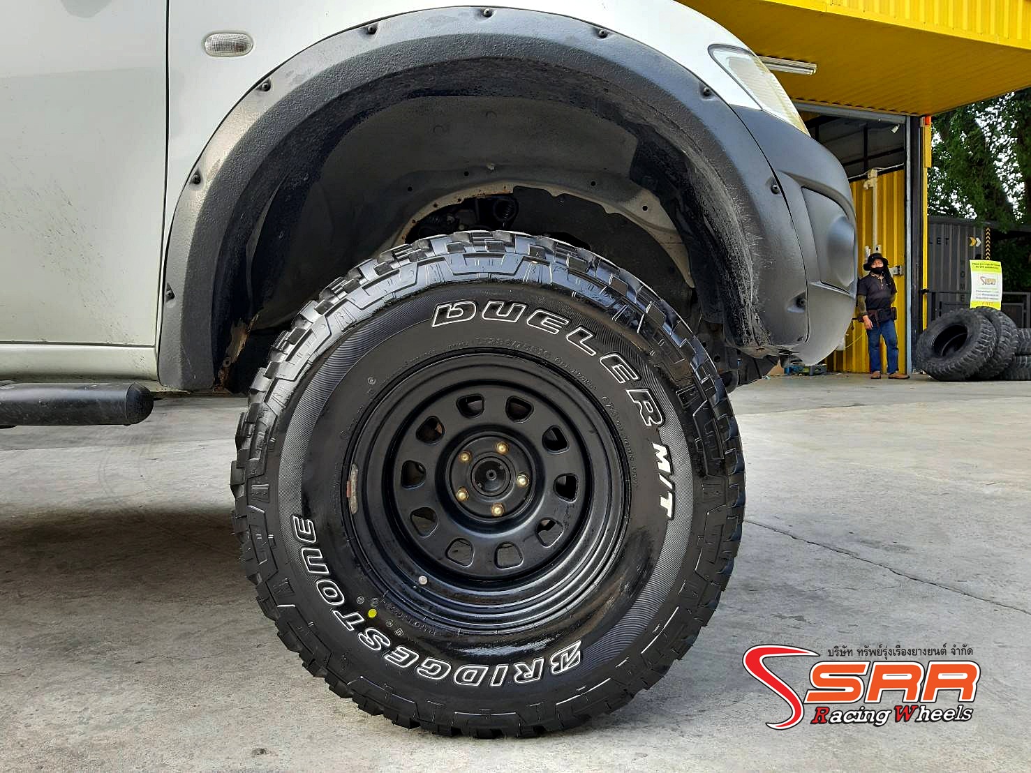 BRIDGESTONE DUELER M/T 674 285/75R16 ยางใหม่ปี2021 ราคาพิเศษ