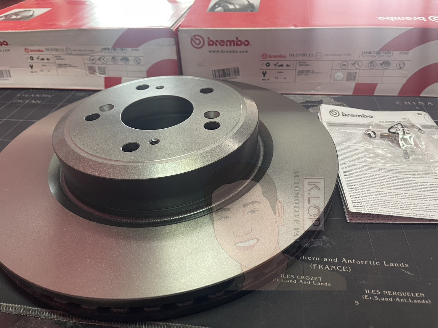 09 D700 11 จานเบรค-หน้า(ยี่ห้อ BREMBO) รุ่น UV Honda Civic Type-R FD2 ปี2007-2011