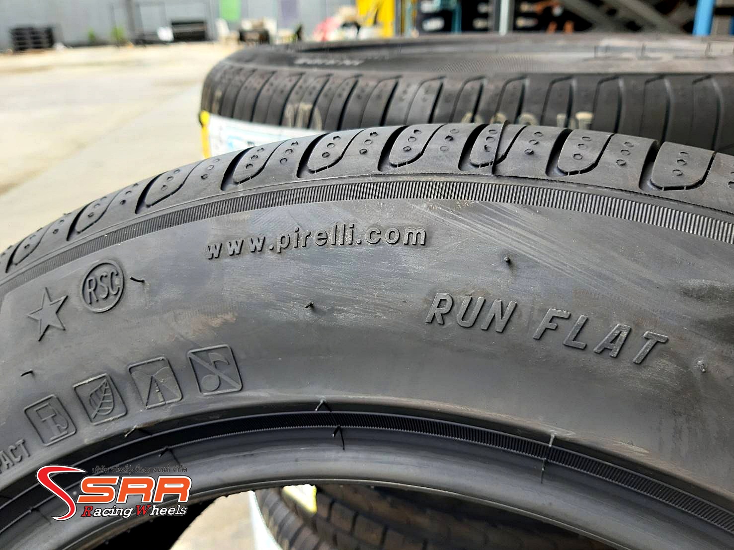 PIRELLI CINTURATO P7 (MOE) R-F 225/55R17 ยางรันแฟลต ลดราคาพิเศษ
