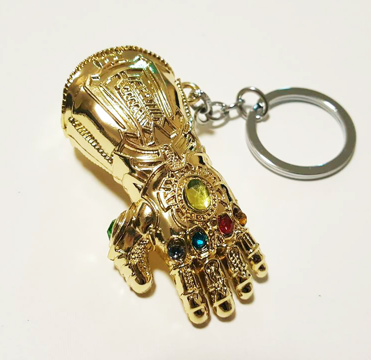 พวงกุญแจ ถุงมือ Thanos Infinity Gauntlet สีทอง - Marvel