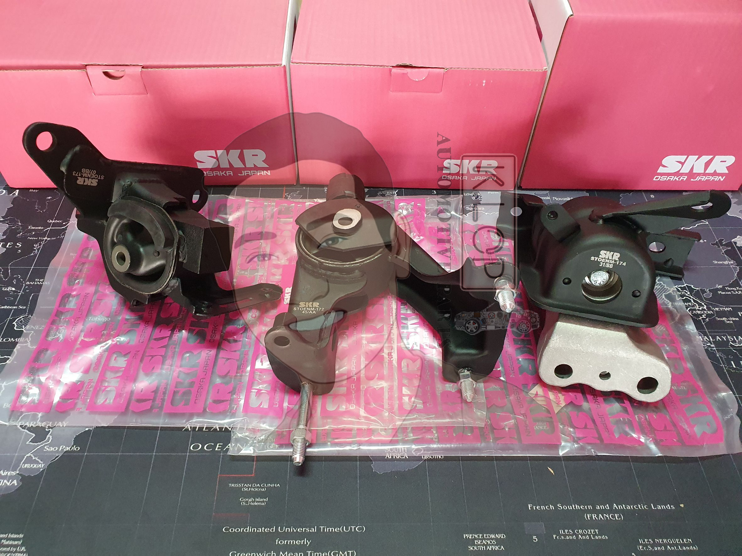 ชุดยางแท่นเครื่อง SKR : MADE IN JAPAN (Toyota Altis 2013- A/T)