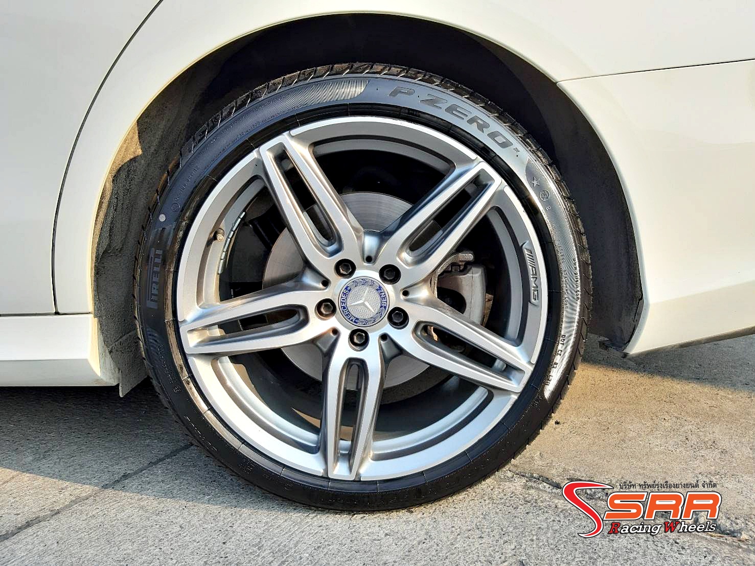 PIRELLI P ZERO R-F 275/35R19 ยางรันแฟลต GERMANY ราคาพิเศษ