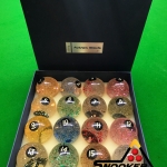 ลูกพลูคริสตัล