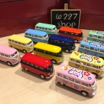 โมเดลรถเหล็ก โฟล์คตู้ 1962 Volkswagen Classical Bus scale 1:64 ขนาด 2.5 นิ้ว กดลาน (ปลีก-ส่ง)