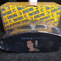 ผ้าเบรกหน้า Girling แท้ F.PAD, ALTIS '08, NEW ALTIS 1.6,1.8 '16 , SIENTA 1.5L '16- (คุณภาพดีมาตรฐาน การันตีโดยเครอปอะไหล่ยนต์)