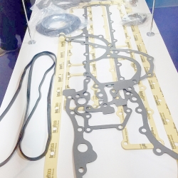 ชุดประเก็น ฟิตเครื่อง-เต็มชุด FE DIESEL (Mitsubishi เครื่องยนต์ 6D16-2AT)